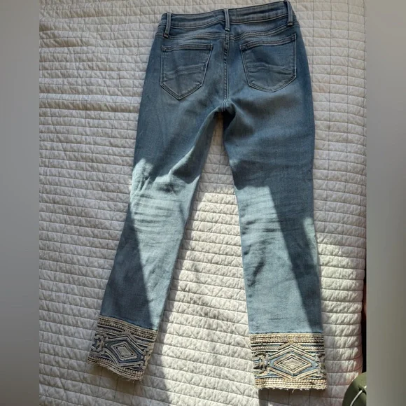 DRIFTWOOD Light Blue Cropped Jeans with Embroidery - Picture 2 of 8